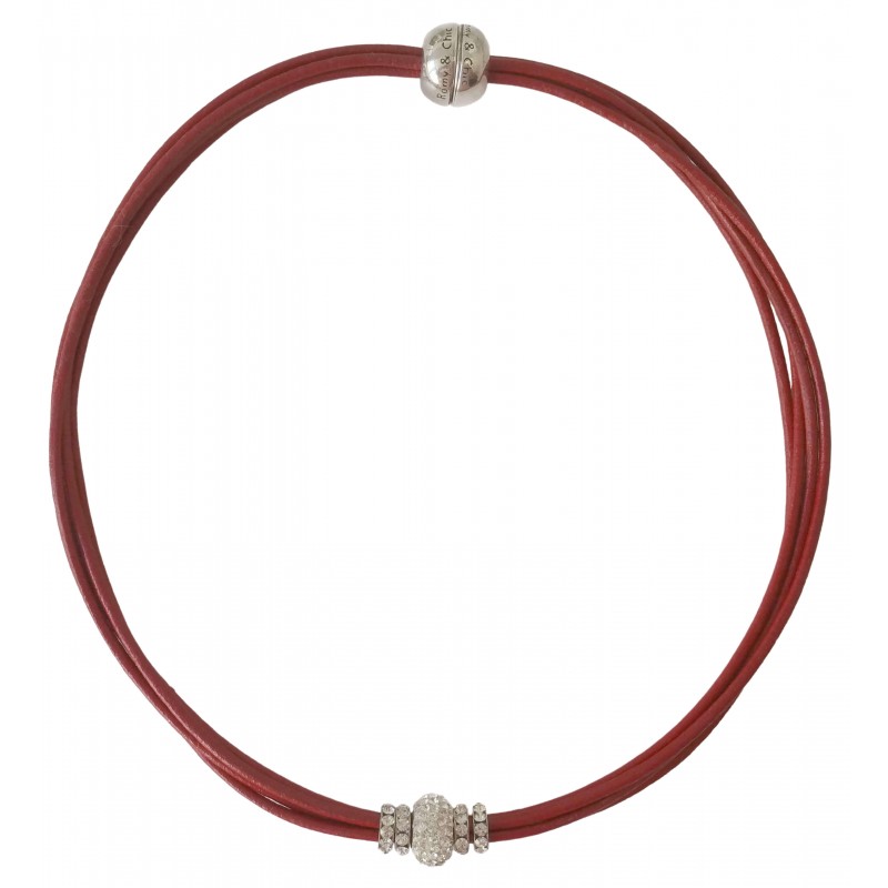 Choker in red leather and central white fine crystal 